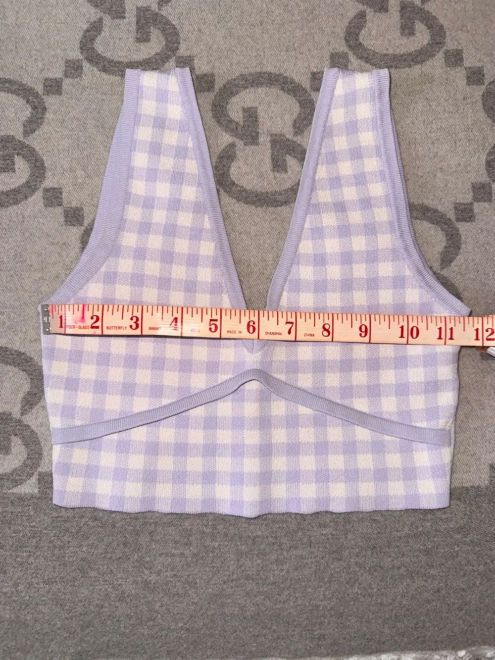 Zara Sleeveless V-Neck Gingham Crop Top in Lavender - Picture 3 of 8